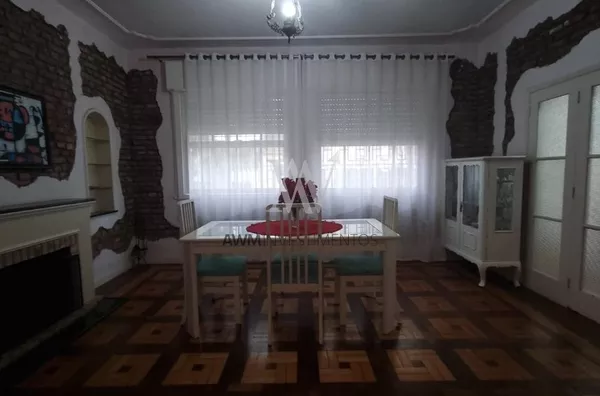 Awm Vende, Casa 04 dormitórios com Piscina no  Bairro Teresópolis, Porto Alegre