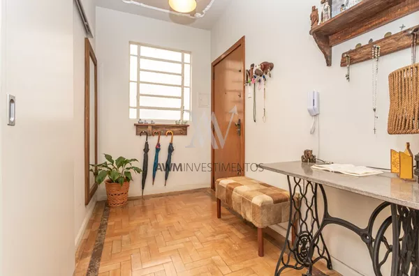 Awm Vende Apartamento 3 dormitórios 1 suíte no Bairro  Santana, Porto Alegre