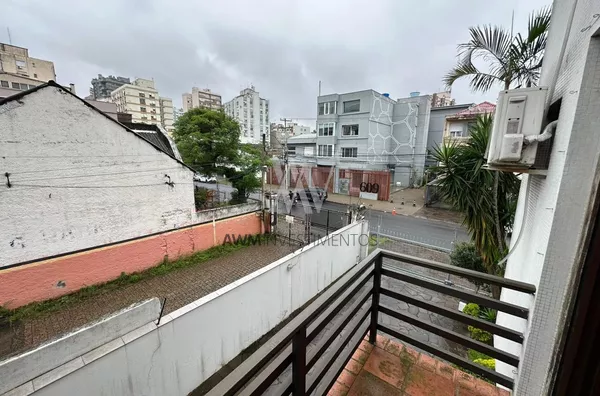 Awm Vende Apartamento 02 dormitórios no Bairro  Floresta, Porto Alegre