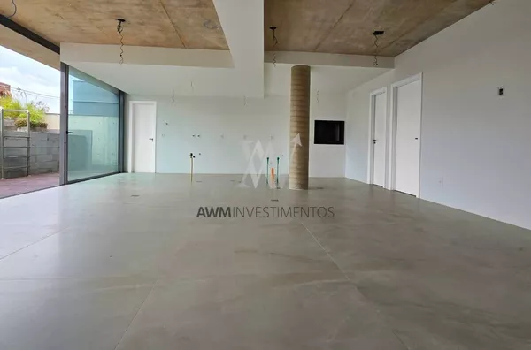 Awm Vende Casa em condomínio 03 dormitórios , 03 suítes no Bairro 2 Três Figueiras, Porto Alegre