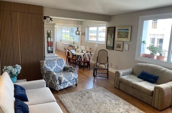 Awm Vende Apartamento 02 dormitórios , 02 suítes no Bairro  Floresta, Porto Alegre