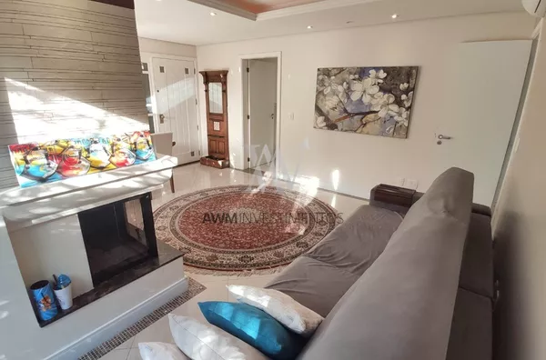 Awm Vende Apartamento 03 dormitórios sendo 01 suíte no Bairro  Petrópolis, Porto Alegre