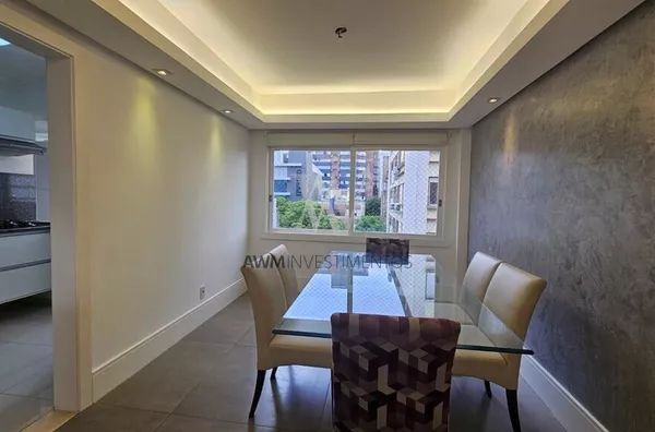 Awm Vende Apartamento 03 dormitórios sendo 01 suíte no Bairro  Mont Serrat, Porto Alegre