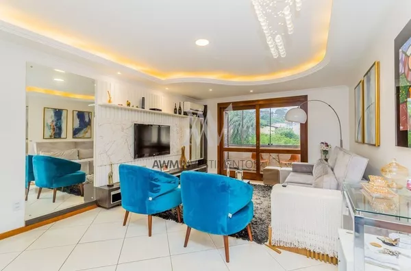 Awm Vende Cobertura no Bairro  Chacara Das Pedras, Porto Alegre