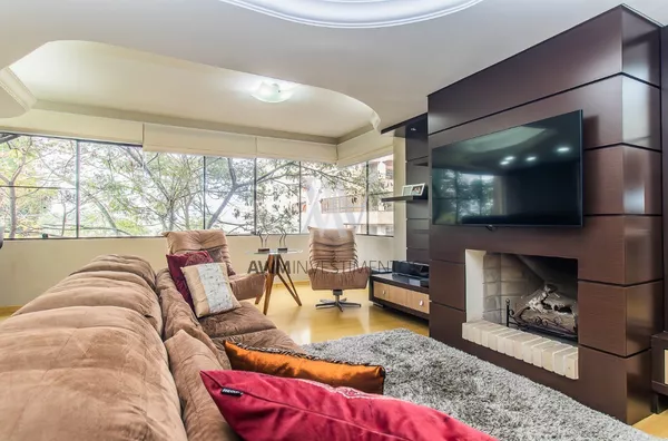 Awm Vende Apartamento 03 dormitórios, sendo 01 suíte no Bairro Bela Vista, Porto Alegre