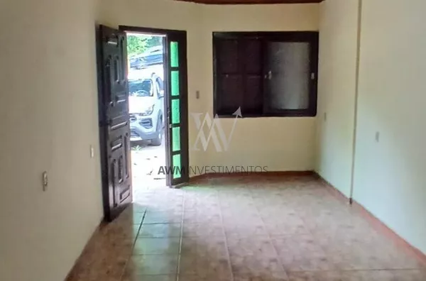 Awm Vende Casa 3 dormitórios, 1 suíte no Bairro Lomba Do Pinheiro, Porto Alegre
