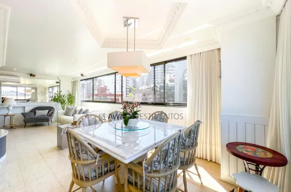 Awm Vende Cobertura 04 dormitórios ,sendo 01 suíte no Bairro  Bela Vista, Porto Alegre