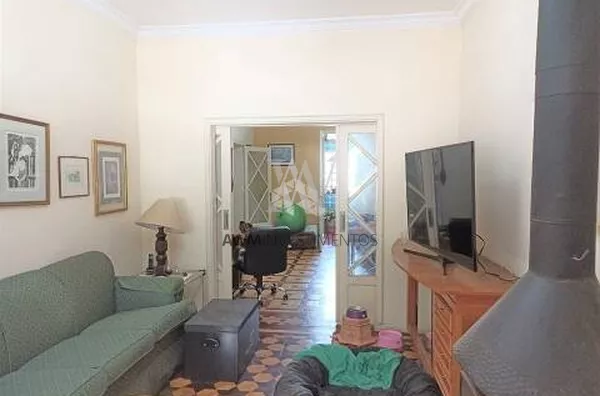 Awm Vende Casa no Bairro  Bela Vista, Porto Alegre