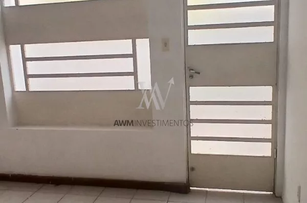 Awm Vende Casa 3 dormitórios no Bairro  Rio Branco, Porto Alegre - Foto 5