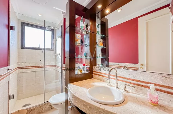 Awm Vende Apartamento 03 dormitórios, 03 suítes no Bairro  Bela Vista, Porto Alegre