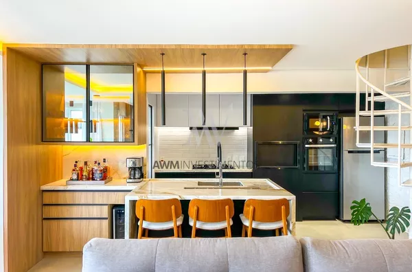 Awm Vende Cobertura 02 dormitórios, 02 suítes no Bairro Mont Serrat, Porto Alegre