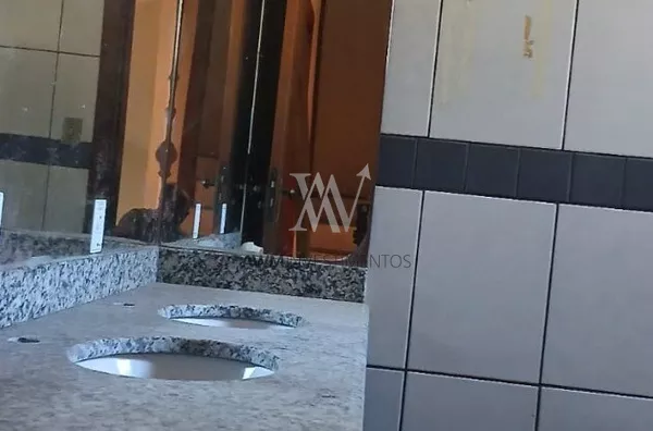 Awm Vende Casa 03 dormitórios no Bairro,  Rio Branco Porto Alegre