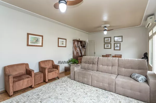 Awm Vende Apartamento 3 dormitórios 1 suíte no Bairro  Santana, Porto Alegre