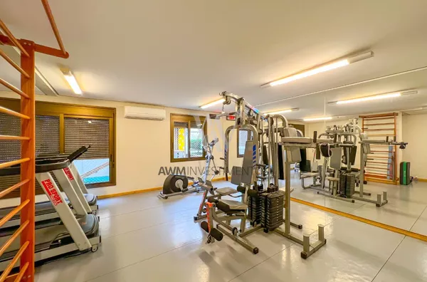 Awm Vende Apartamento 3 dormitórios, 1 suíte no Bairro  Petrópolis, Porto Alegre