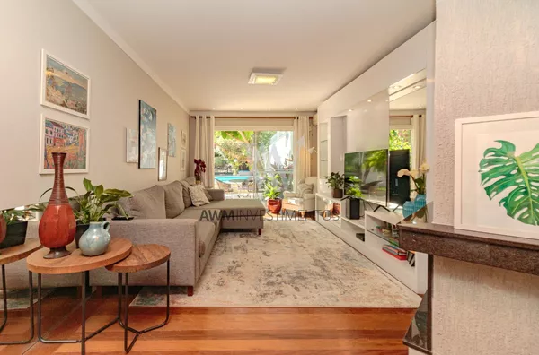 Awm Vende Casa 3 dormitórios, 1 suíte no Bairro  Higienopolis, Porto Alegre