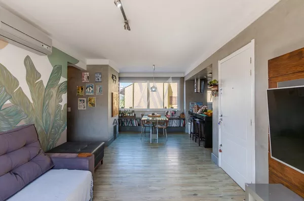 Awm Vende Apartamento 02 dormitórios ,sendo 011 suíte no Bairro ,  Mont Serrat, Porto Alegre