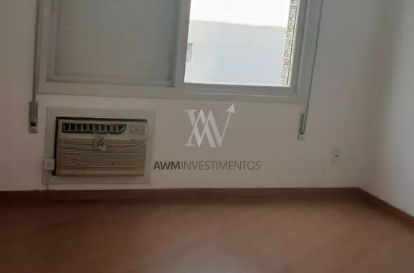Awm Vende Apartamento 02 dormitórios no Bairro Menino Deus, Porto Alegre