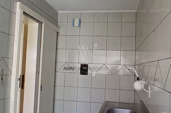 Awm Vende Apartamento 2 dormitórios no Bairro Santo Antônio, Porto Alegre