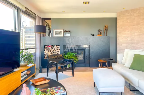 Awm Vende Apartamento 02 dormitórios sendo 01 suíte no Bairro  Petrópolis, Porto Alegre