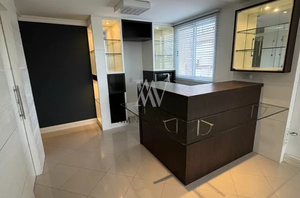 Awm Vende Apartamento 1 dormitório, 1 suíte no Bairro Petrópolis, Porto Alegre