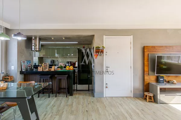 Awm Vende Apartamento 02 dormitórios ,sendo 011 suíte no Bairro ,  Mont Serrat, Porto Alegre