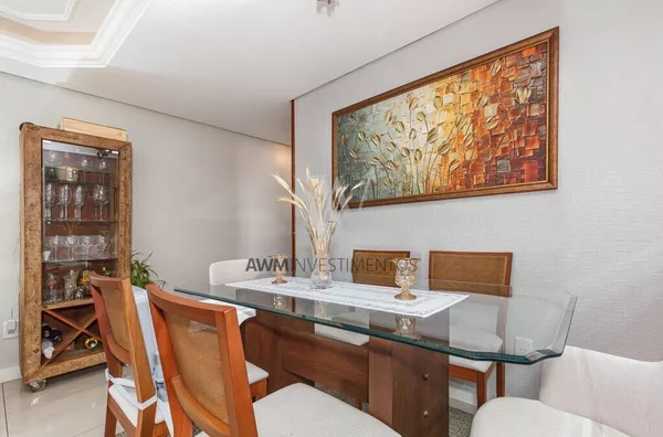 Awm Vende Apartamento 03 dormitórios sendo 01 suíte no Bairro Cristo Redentor, Porto Alegre