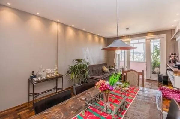 Awm Vende Apartamento 03 dormitórios no Bairro  Rio Branco, Porto Alegre