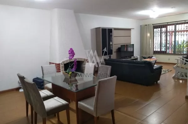 Awm Vende Casa,  03 dormitórios, Jardim Isabel, Porto Alegre