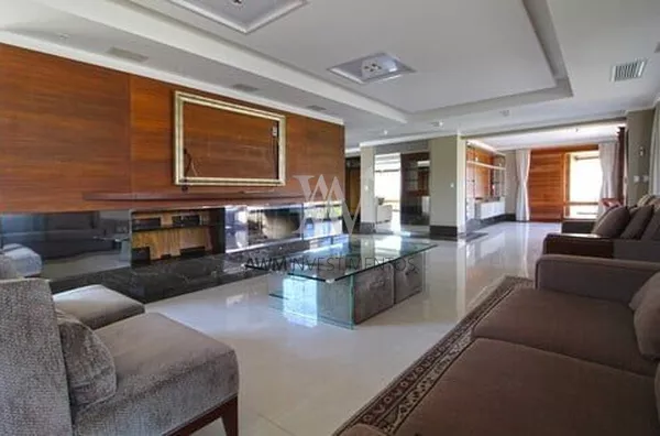 Awm Vende, Apartamento 03 dormitórios  03 suítes no Bairro  Moinhos  De Vento, Porto Alegre