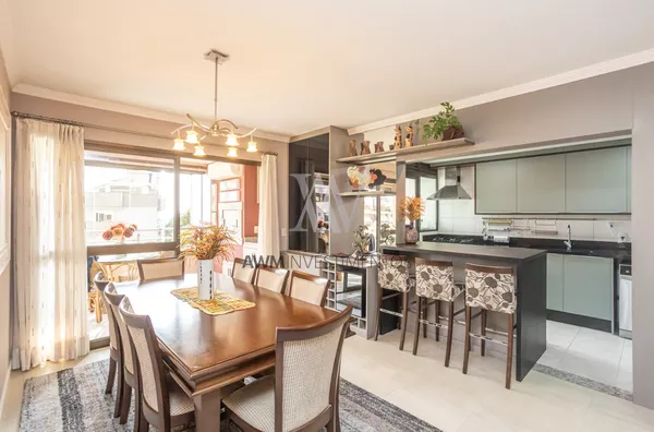 Awm Vende Apartamento 3 dormitórios ,1 suíte no Bairro  Menino Deus, Porto Alegre