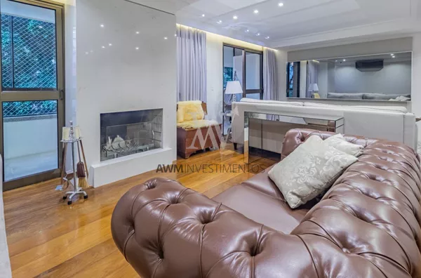 Awm Vende Excelente com 03 dormitórios, sendo 01 suíte no Bairro  Bela Vista, Porto Alegre