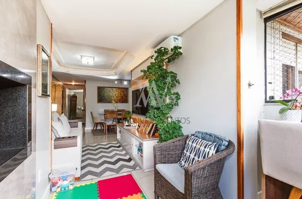 Awm Vende Apartamento 03 dormitórios sendo 01 suíte no Bairro Cristo Redentor, Porto Alegre