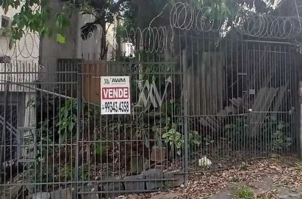Awm Vende Terreno  Bairro Petrópolis em  Porto Alegre