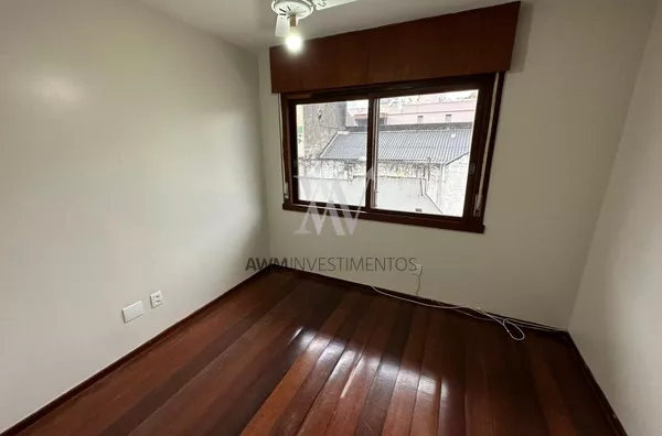 Awm Vende Apartamento 02 dormitórios no Bairro  Floresta, Porto Alegre