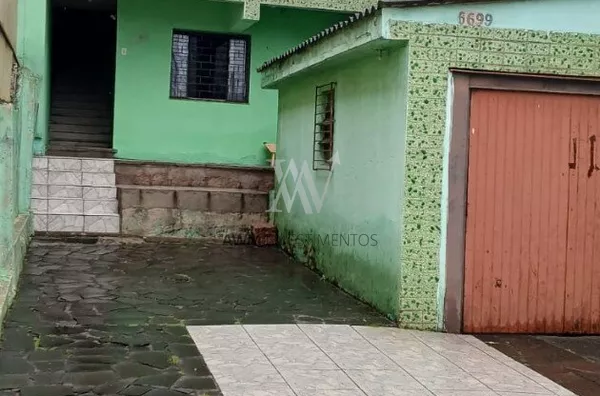 Awem Vende Casa no Bairro  Agronomia, Porto Alegre