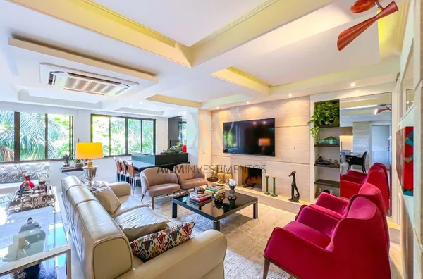 Awm Vende Apartamento 03 dormitórios, 03 suítes no Bairro Petrópolis, Porto Alegre