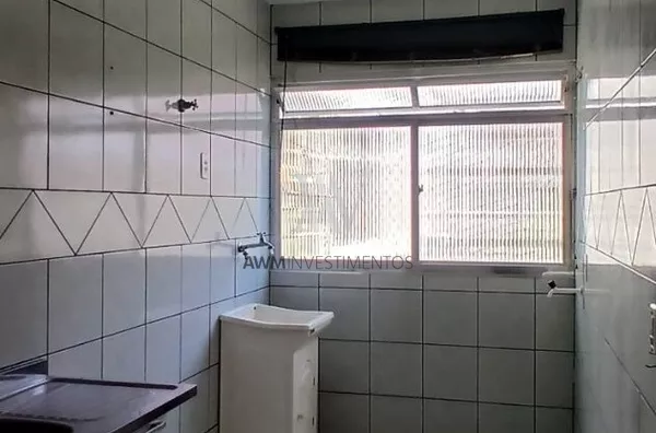 Awm Vende Apartamento 2 dormitórios no Bairro Santo Antônio, Porto Alegre