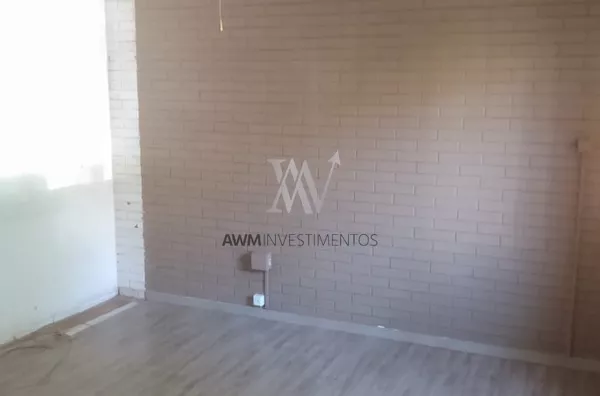Awm Vende  no Bairro  Três Figueiras, Porto Alegre
