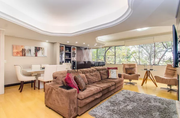 Awm Vende Apartamento 03 dormitórios, sendo 01 suíte no Bairro Bela Vista, Porto Alegre