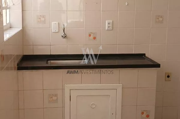 Awm Aluga Apartamento 03 dormitórios no Bairro Rio Branco, Porto Alegre - Foto 6