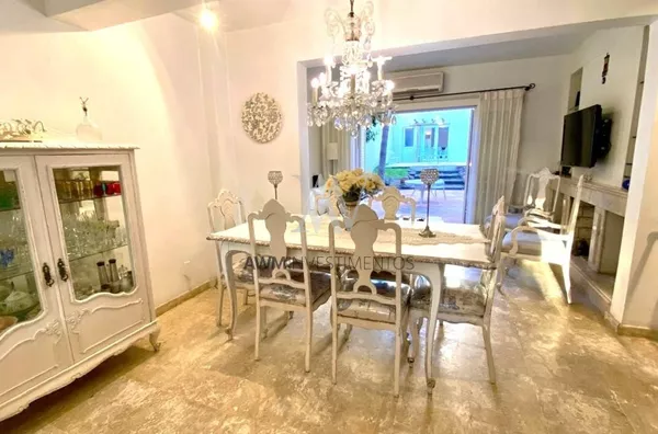 Awm Vende Casa 5 dormitórios, 3 suítes no Bairro  Chacara Das Pedras, Porto Alegre