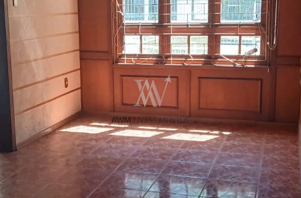 Awm Vende Casa 03 dormitórios no Bairro,  Rio Branco Porto Alegre