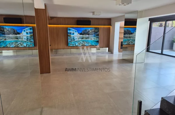 Awm Vende  Casa 3 dormitórios, 3 suítes no Bairro Bela Vista, Porto Alegre