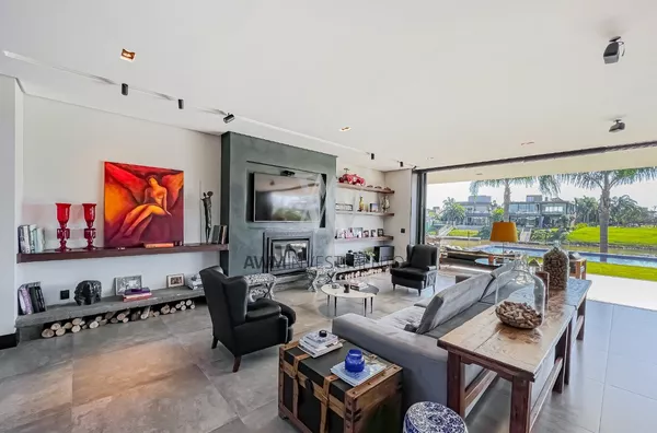 Awm Vende Casa em condomínio Ponta da Figueira   Sans Souci Bairro Sans Souci  Eldorado Do Sul