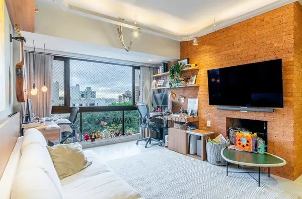 Awm Vende Apartamento no Bairro Petrópolis, Porto Alegre