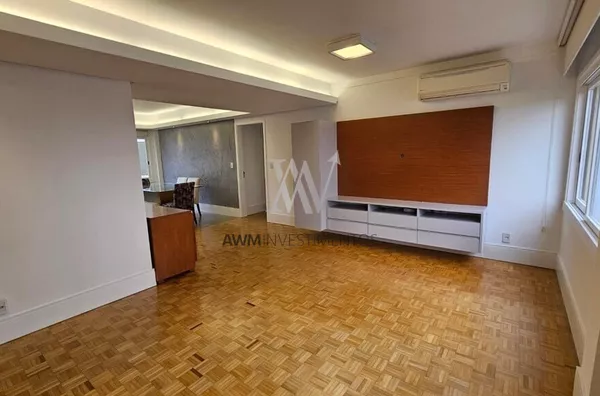 Awm Vende Apartamento 03 dormitórios sendo 01 suíte no Bairro  Mont Serrat, Porto Alegre