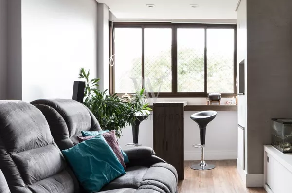 Awm Vende Apartamento 2 dormitórios, 1 suíte no Bairro Cidade Baixa, Porto Alegre