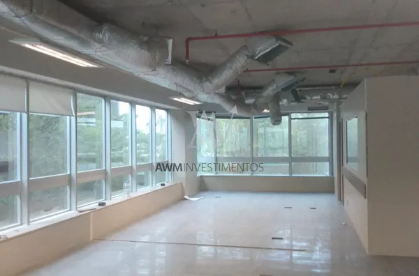 Awm Vende Sala comercial no Iguatemi Corporate Bairro  Chacara Das Pedras, Porto Alegre