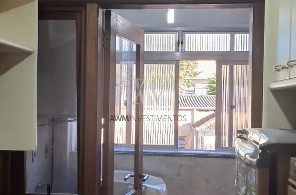 Awm Vende Apartamento 02 dormitórios , sendo 01 suíte no Bairro  Santa Cecilia, Porto Alegre