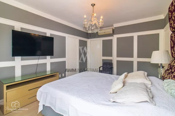 Awm Vende Casa 3 dormitório no Bairro Três Figueiras, Porto Alegre